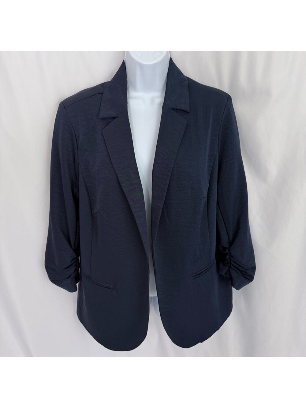 Roz & Ali Navy Blazer Size 1X